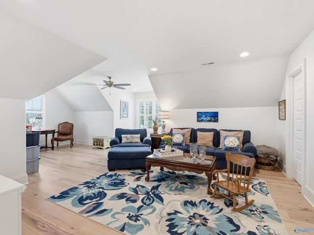 70 Natures Way, Guntersville, AL 35976