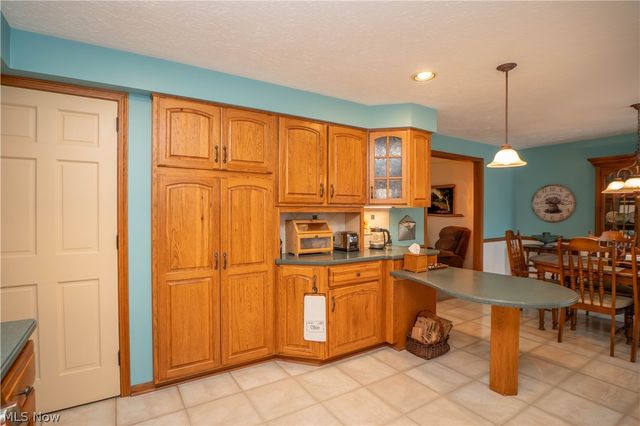 11507 Lela Avenue NW, Uniontown, OH 44685