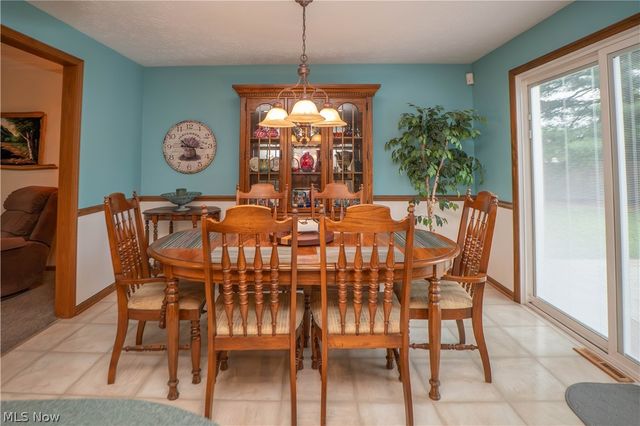 11507 Lela Avenue NW, Uniontown, OH 44685