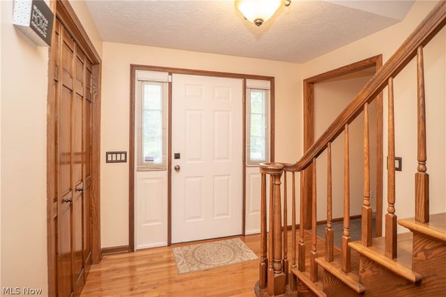11507 Lela Avenue NW, Uniontown, OH 44685