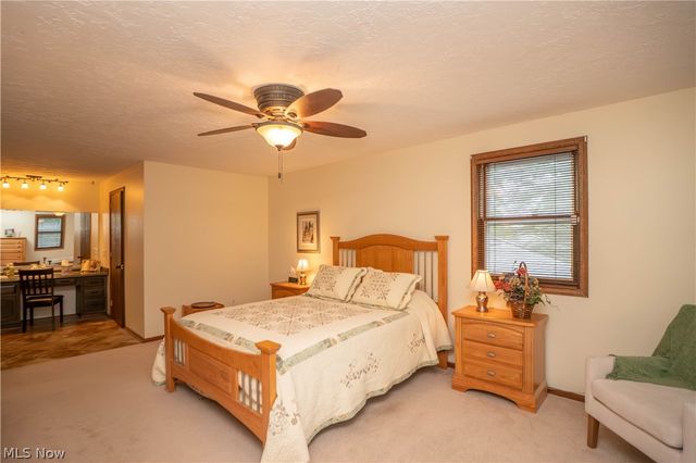 11507 Lela Avenue NW, Uniontown, OH 44685