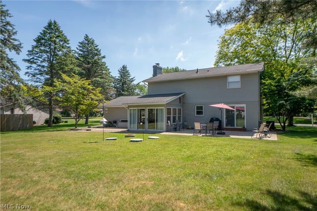 11507 Lela Avenue NW, Uniontown, OH 44685