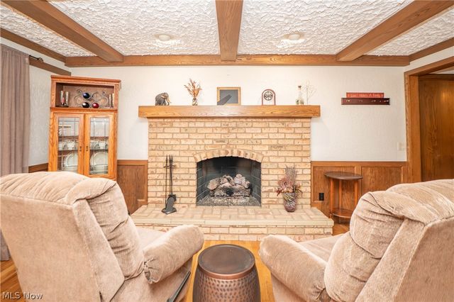 11507 Lela Avenue NW, Uniontown, OH 44685