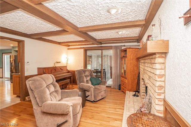 11507 Lela Avenue NW, Uniontown, OH 44685