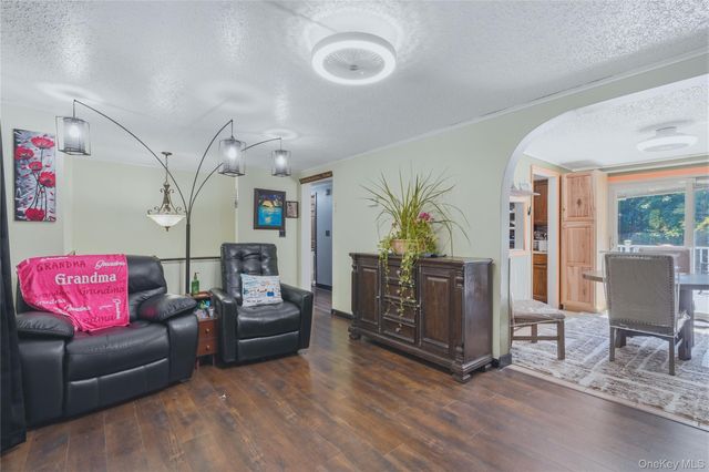 22 Bank Street, Beacon, NY 12508