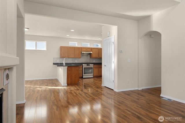 8504 Lackland Court NE, Lacey, WA 98516