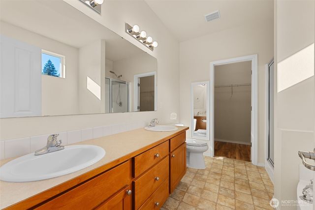 8504 Lackland Court NE, Lacey, WA 98516