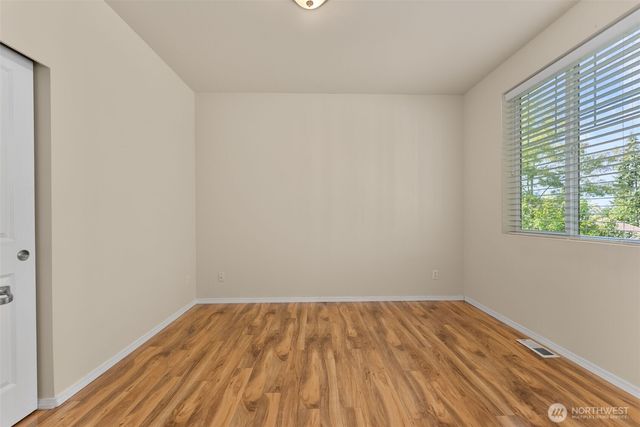 8504 Lackland Court NE, Lacey, WA 98516