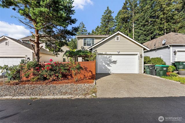 8504 Lackland Court NE, Lacey, WA 98516