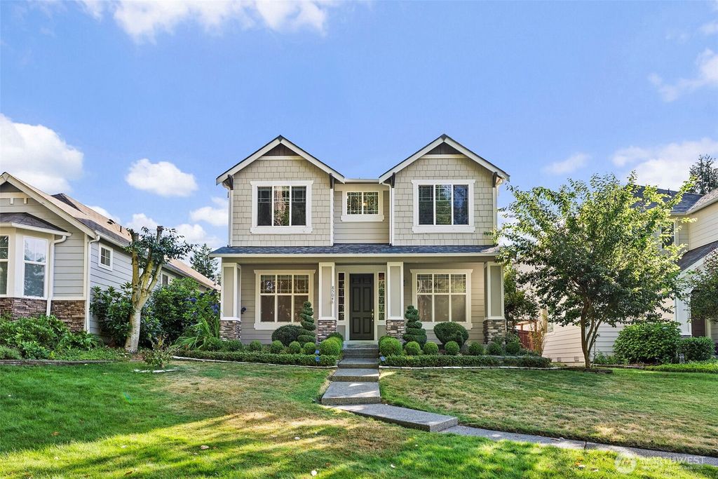 8504 Lackland Court NE, Lacey, WA 98516