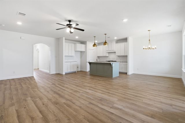 11708 Blackfoot Court, Godley, TX 76044