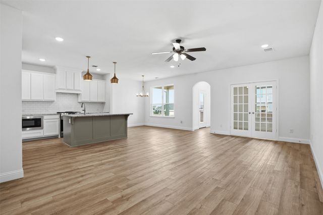 11708 Blackfoot Court, Godley, TX 76044