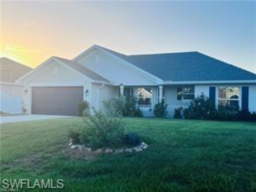 1949 Veronica AVE, Lehigh Acres, FL 33972