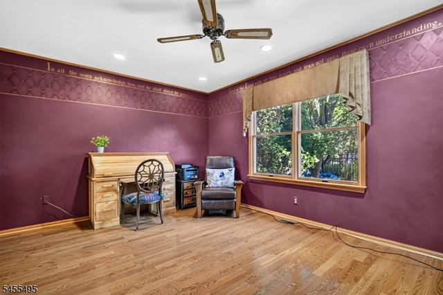 46 Waverly Pl, South Brunswick Twp., NJ 08852