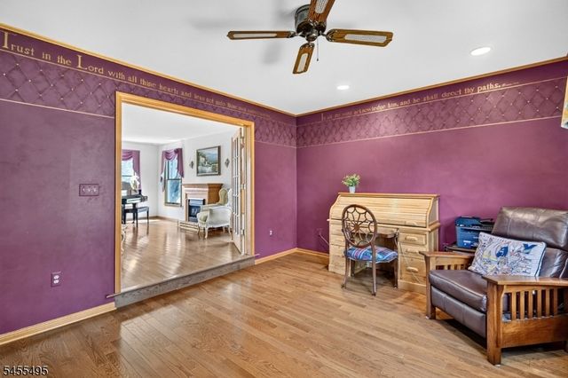 46 Waverly Pl, South Brunswick Twp., NJ 08852