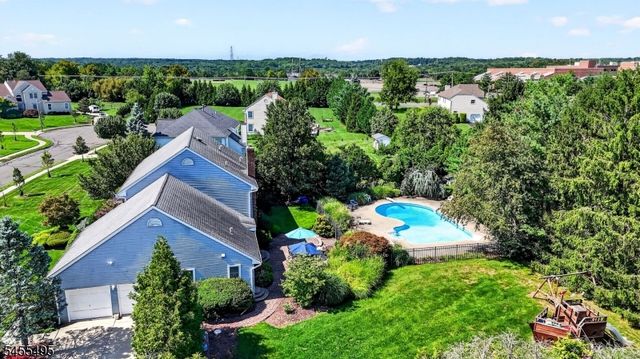 46 Waverly Pl, South Brunswick Twp., NJ 08852