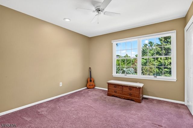 46 Waverly Pl, South Brunswick Twp., NJ 08852