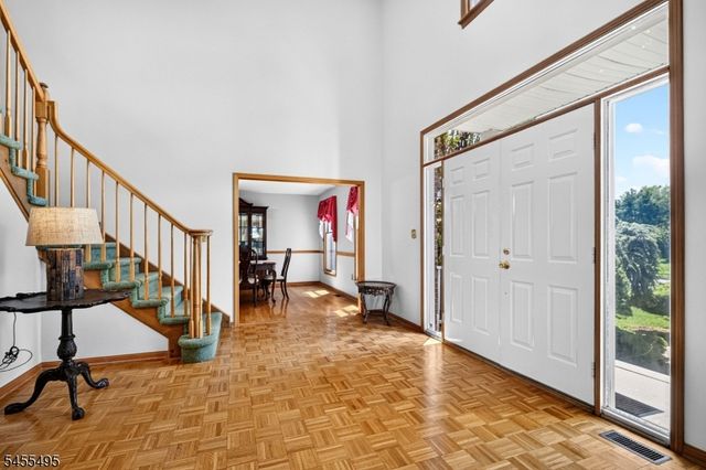 46 Waverly Pl, South Brunswick Twp., NJ 08852