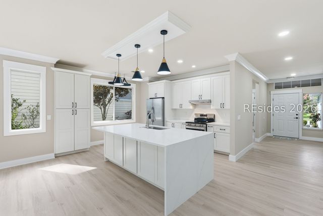 35 Broughton Cir, Bluffton, SC 29909