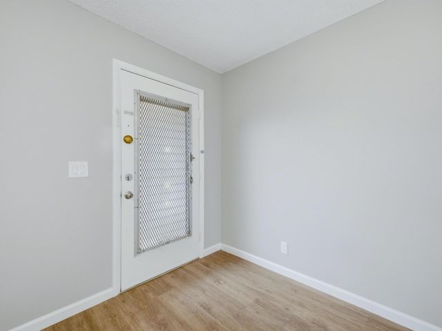 801 Flanders Q, Delray Beach, FL 33484