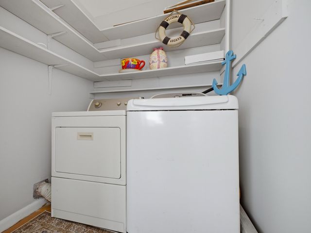 801 Flanders Q, Delray Beach, FL 33484