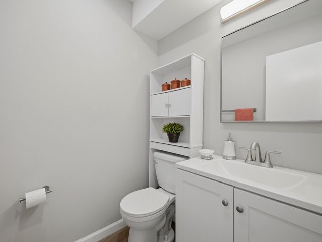 801 Flanders Q, Delray Beach, FL 33484