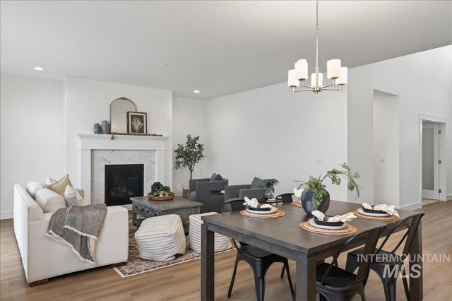 14898 Brown Pelican St, Caldwell, ID 83607