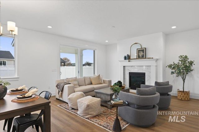 14898 Brown Pelican St, Caldwell, ID 83607