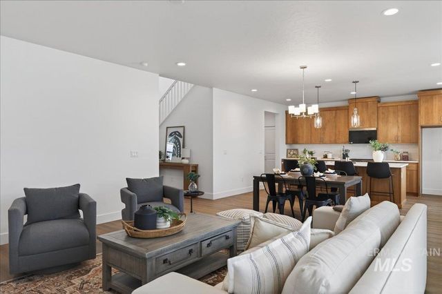 14898 Brown Pelican St, Caldwell, ID 83607