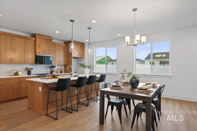 14898 Brown Pelican St, Caldwell, ID 83607