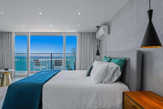 890 AVE ASHFORD 1, San Juan, PR 00907