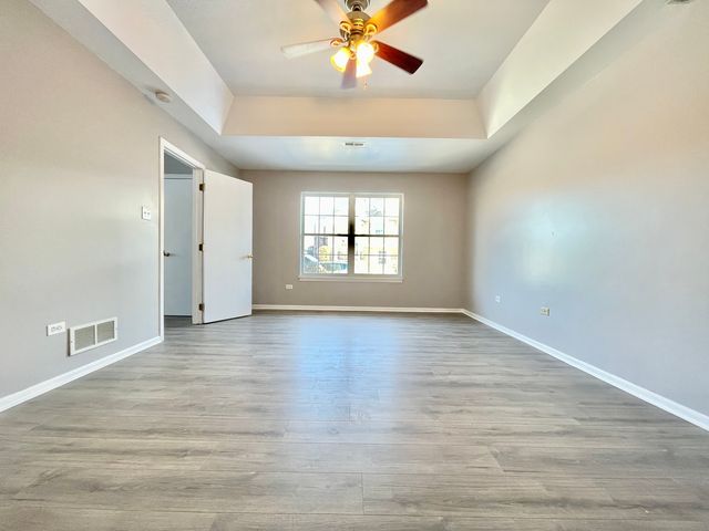 13841 Cambridge Circle, Plainfield, IL 60544