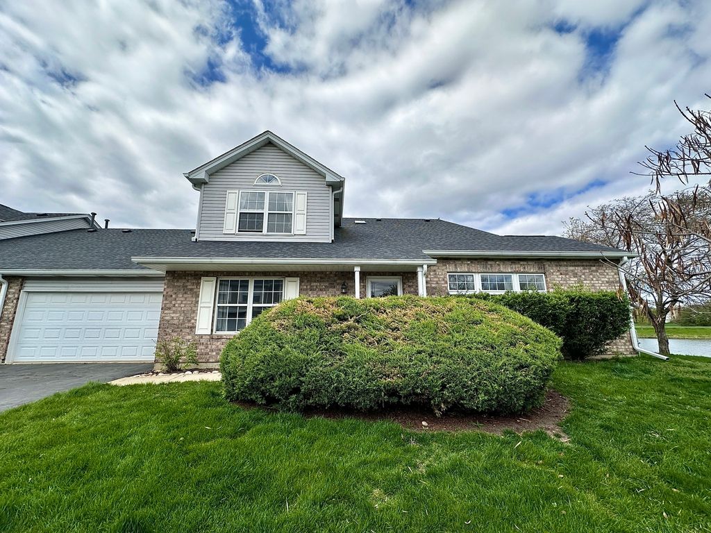 13841 Cambridge Circle, Plainfield, IL 60544