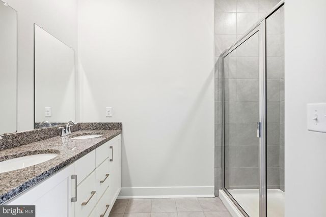 127 GASLIGHT ALLEY, Bensalem, PA 19020