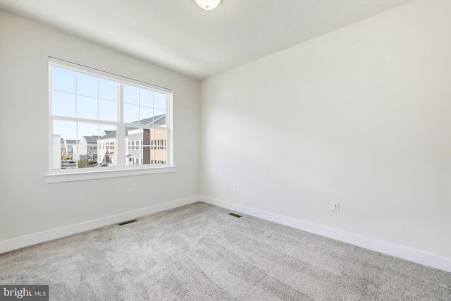 127 GASLIGHT ALLEY, Bensalem, PA 19020