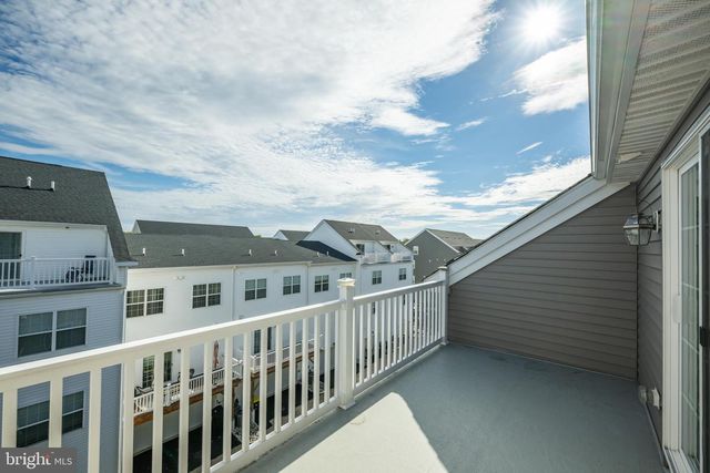 127 GASLIGHT ALLEY, Bensalem, PA 19020