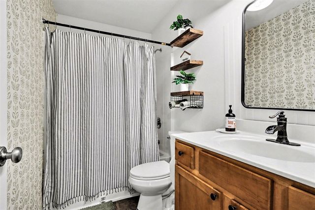 656 Cliffwood Avenue, Portage, MI 49002