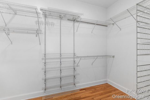 4454 Foxmoor Court, Middleville, MI 49333