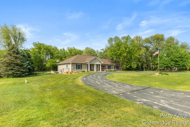 4454 Foxmoor Court, Middleville, MI 49333