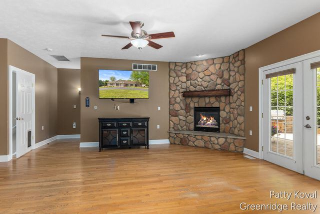 4454 Foxmoor Court, Middleville, MI 49333