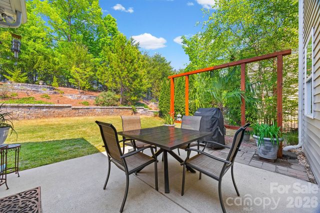 299 Annatto Way, Tega Cay, SC 29708