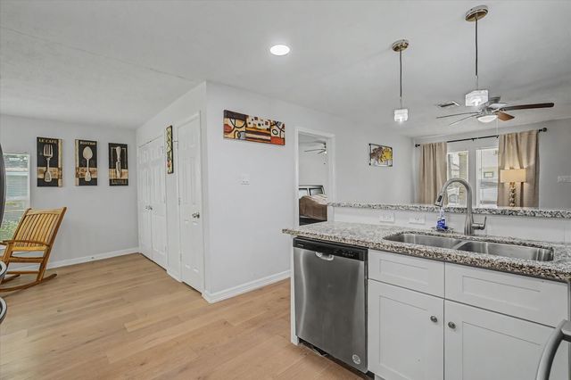 6834 New York Street, Houston, TX 77021