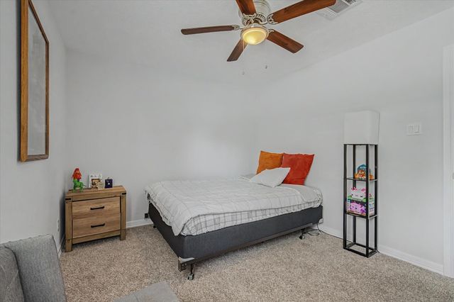 6834 New York Street, Houston, TX 77021