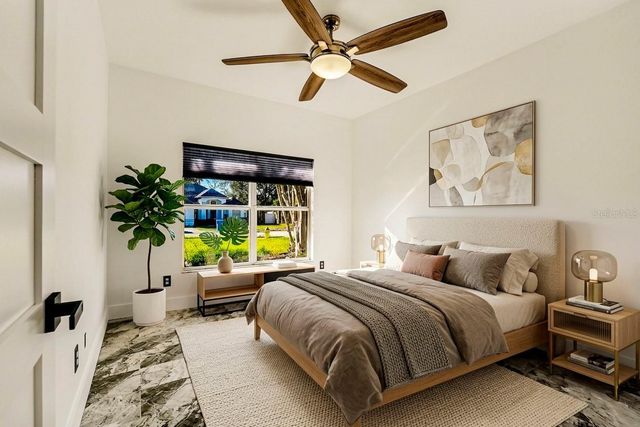 905 CLEARCREEK DRIVE, Tampa, FL 33613