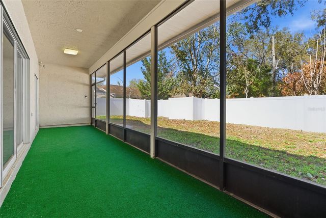 905 CLEARCREEK DRIVE, Tampa, FL 33613