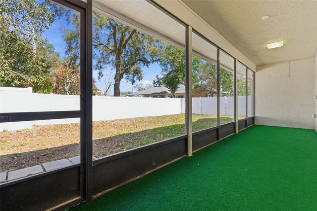 905 CLEARCREEK DRIVE, Tampa, FL 33613