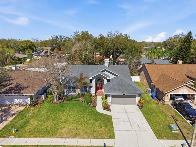 905 CLEARCREEK DRIVE, Tampa, FL 33613