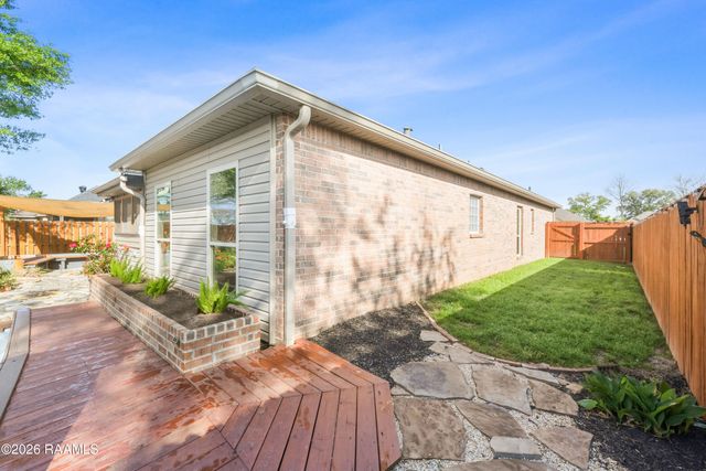 107 Cezanne Drive, Rayne, LA 70578