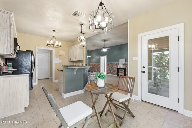 107 Cezanne Drive, Rayne, LA 70578