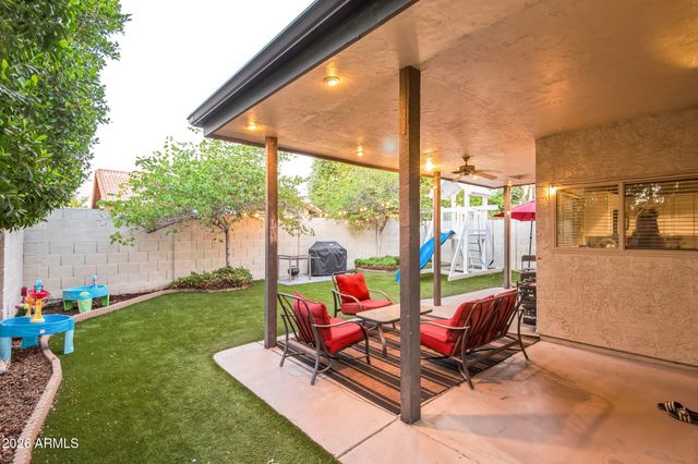 4284 W Park Avenue, Chandler, AZ 85226